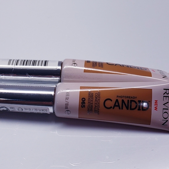 Revlon Photoready Candid Antioxidant Concealer #065 CAFE (2-pack) - Picture 6 of 8